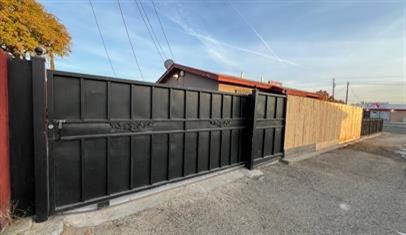 3555 E McKinley Ave, Fresno, CA 93703