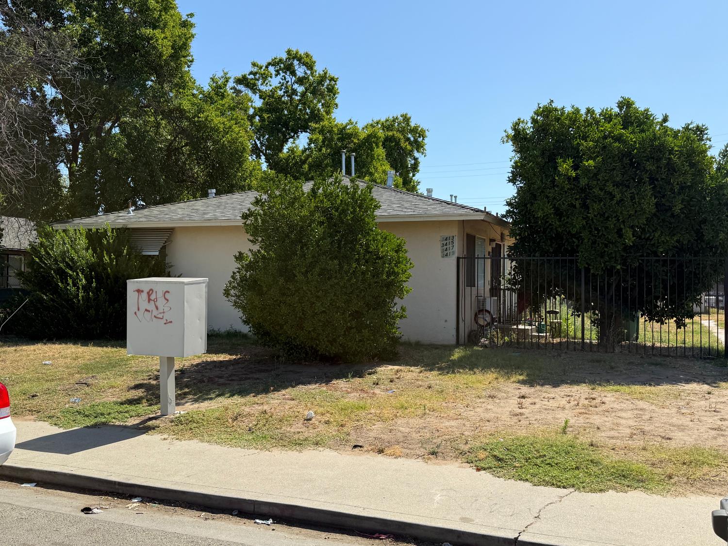 3413 3419 E Normal Ave, Fresno, CA 93703