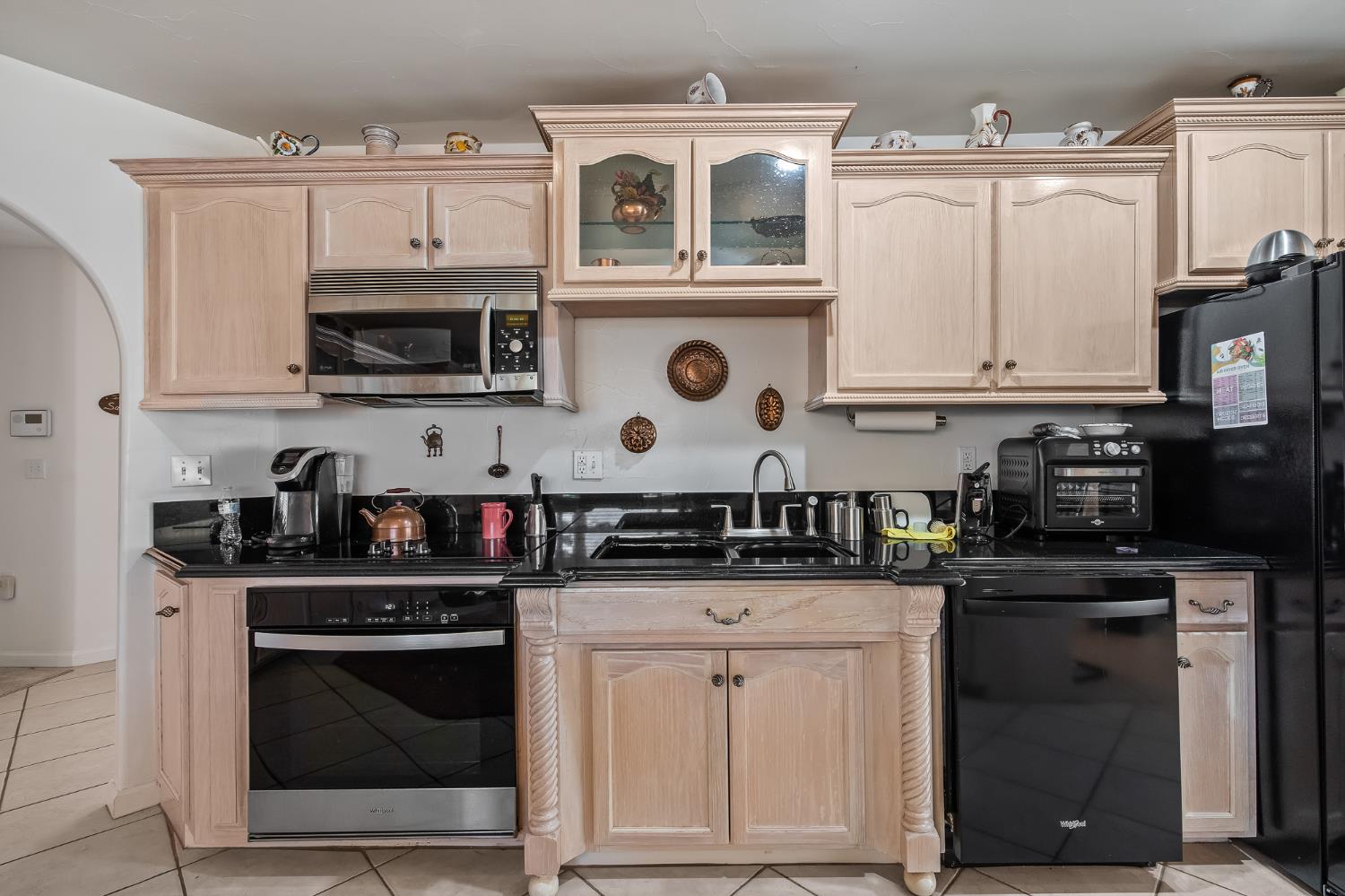 4924 N Arthur Ave, Fresno, CA 93705
