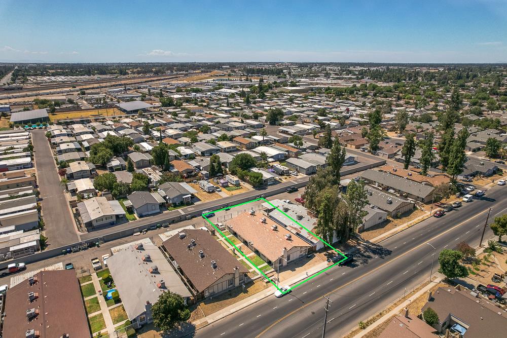 3449 N Marks Ave, Fresno, CA 93722