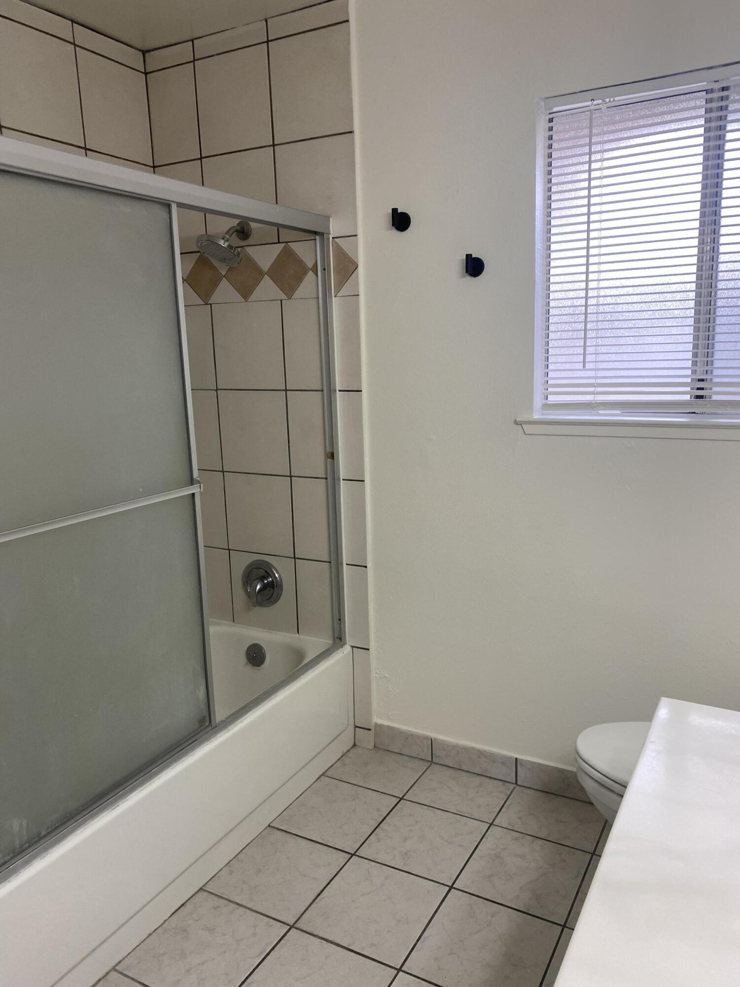 3136 W Austin Way, Fresno, CA 93722