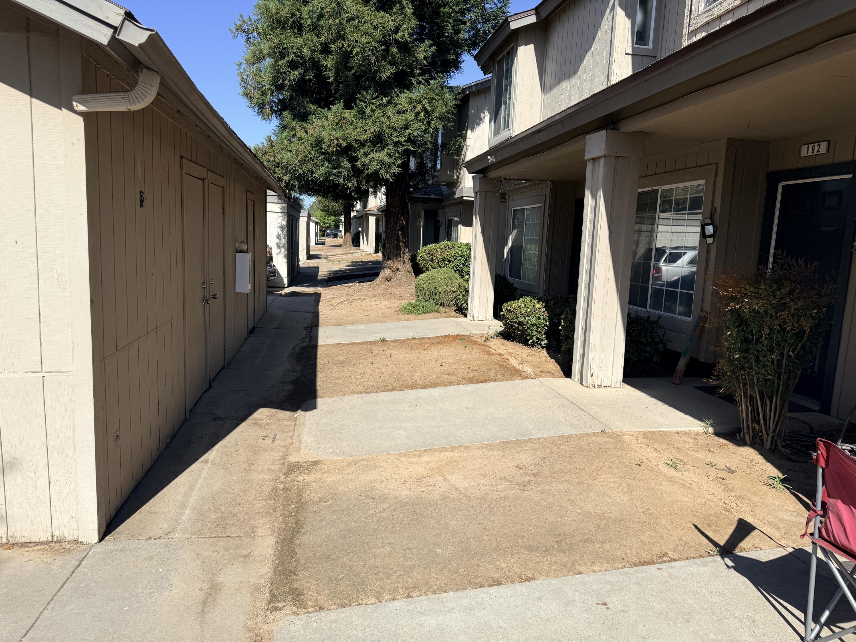 0 #191, Fresno, CA 93722