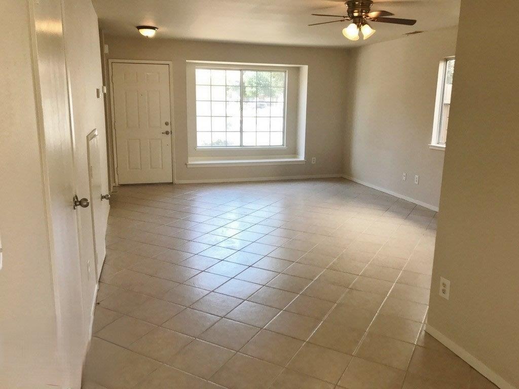 0 #191, Fresno, CA 93722