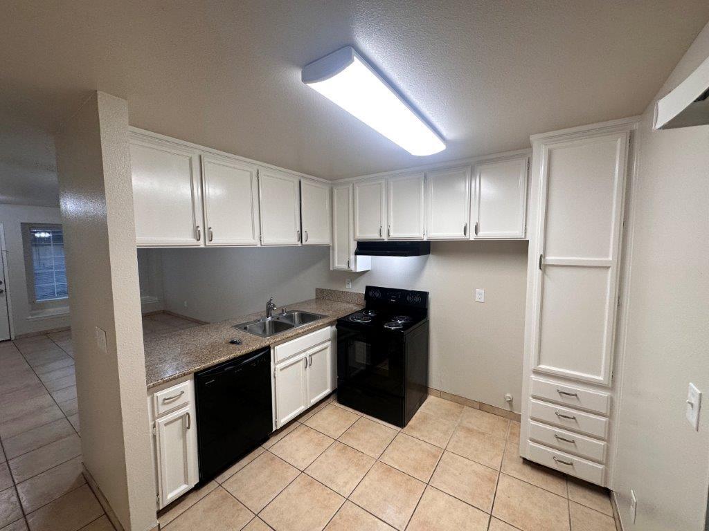 0 #191, Fresno, CA 93722
