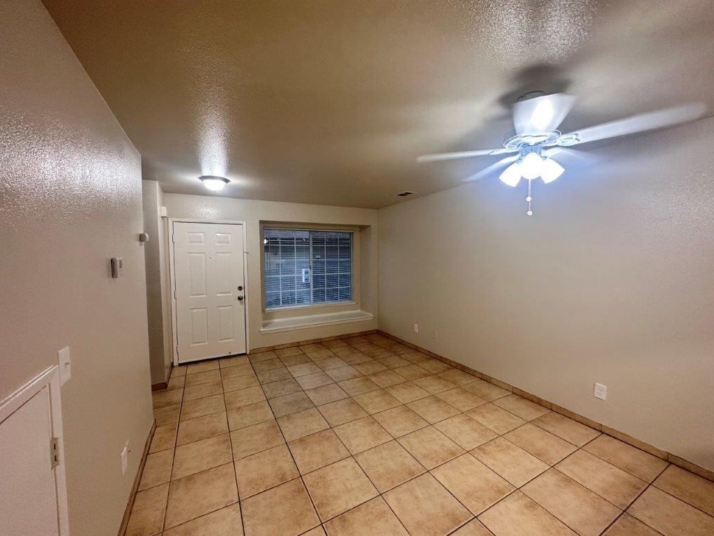 0 #191, Fresno, CA 93722